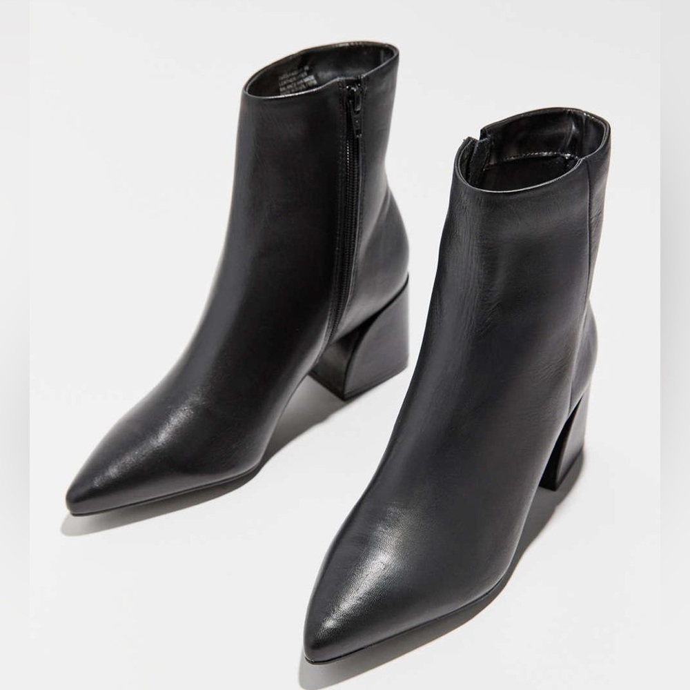 Steve Madden Faris Boot